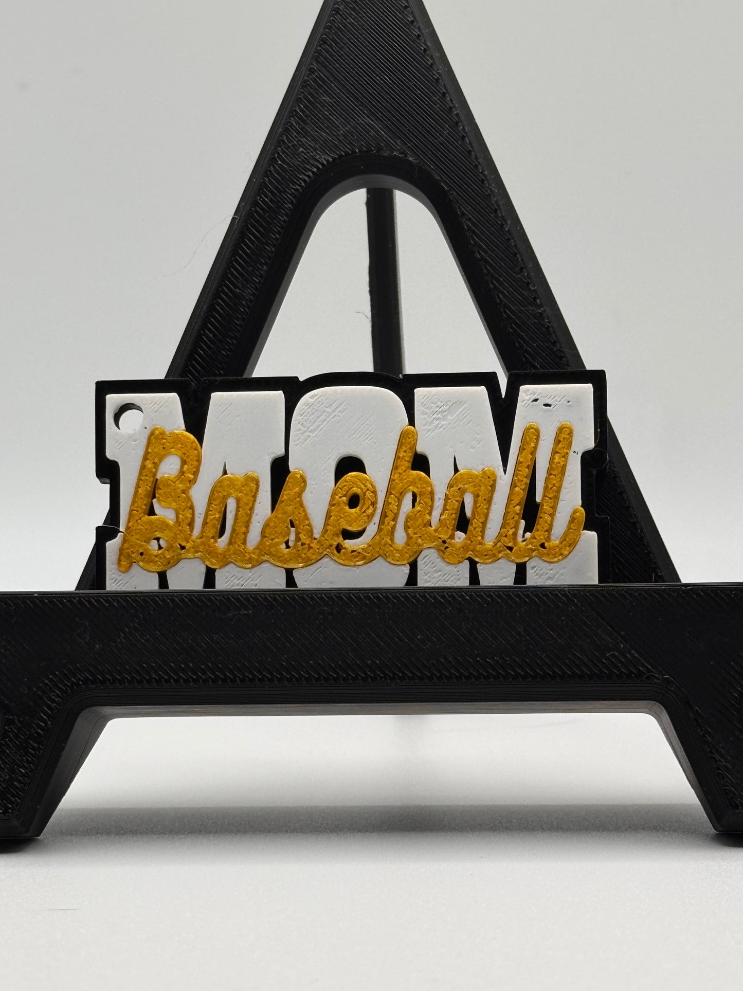 SPORT SUPPORT KEYCHAIN